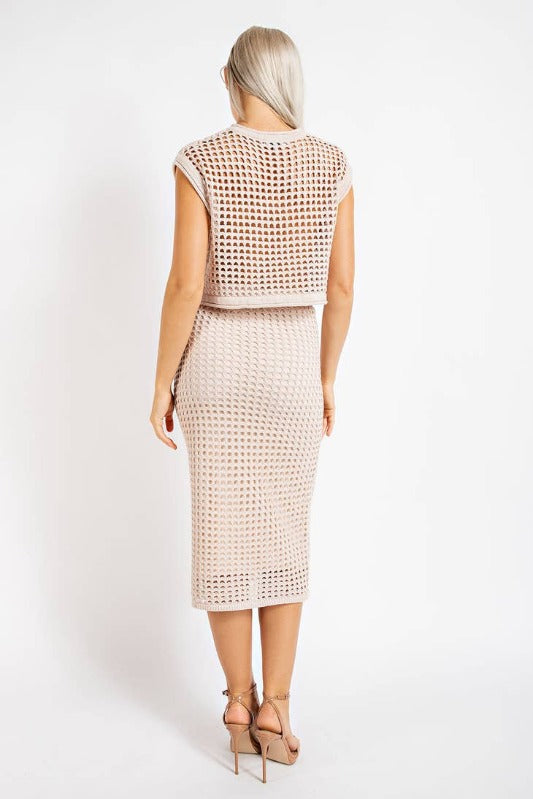 Sleeveless Weaved Knitted Top And Skirt